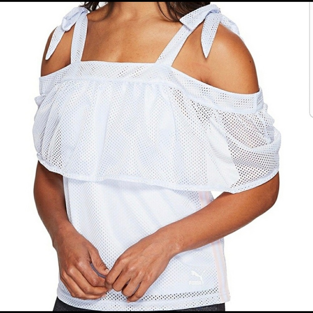 Puma top